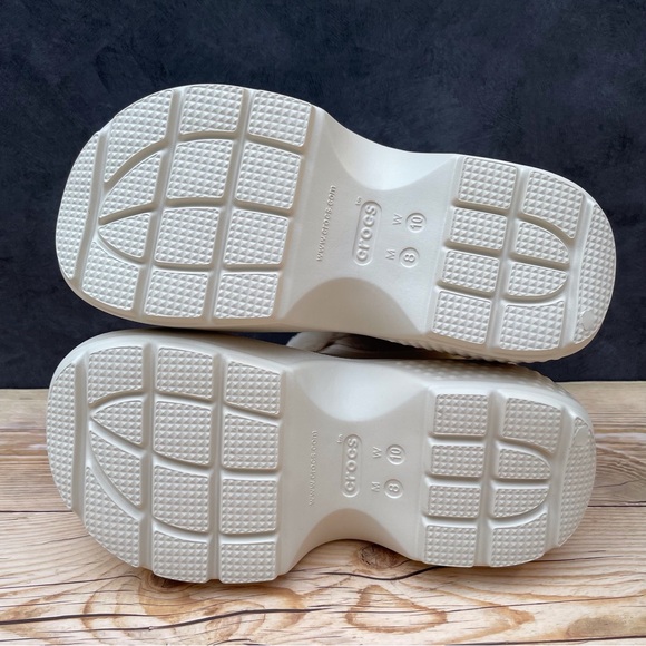 Crocs Stomp Lined Boot - Picture 12 of 16